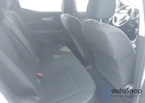 2017 Nissan Rogue Sport S из США, поврежденный, VIN JN1BJ1CRXHW123726